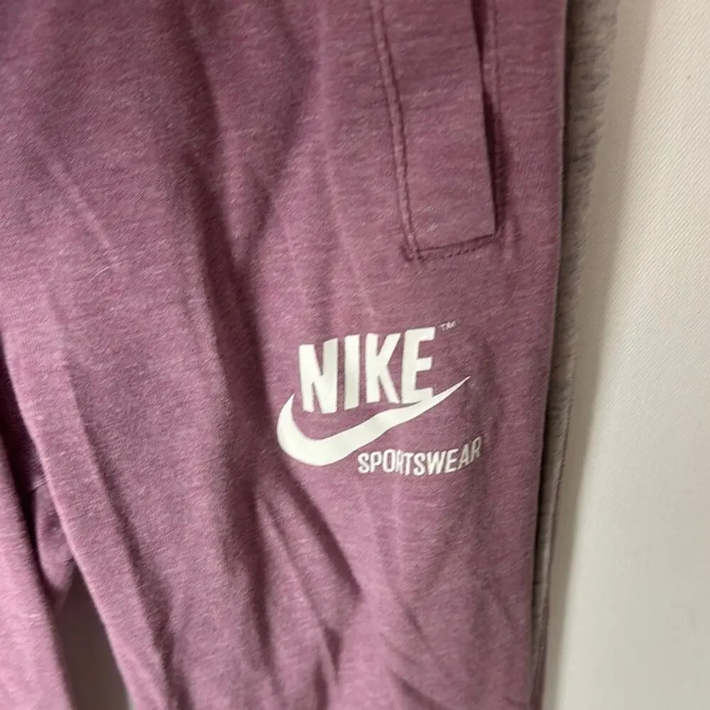 Nike Joggers - Women's XS